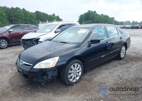 2006 Honda Accord 3.0 Ex z USA, uszkodzony, nr VIN 1HGCM66596A066736